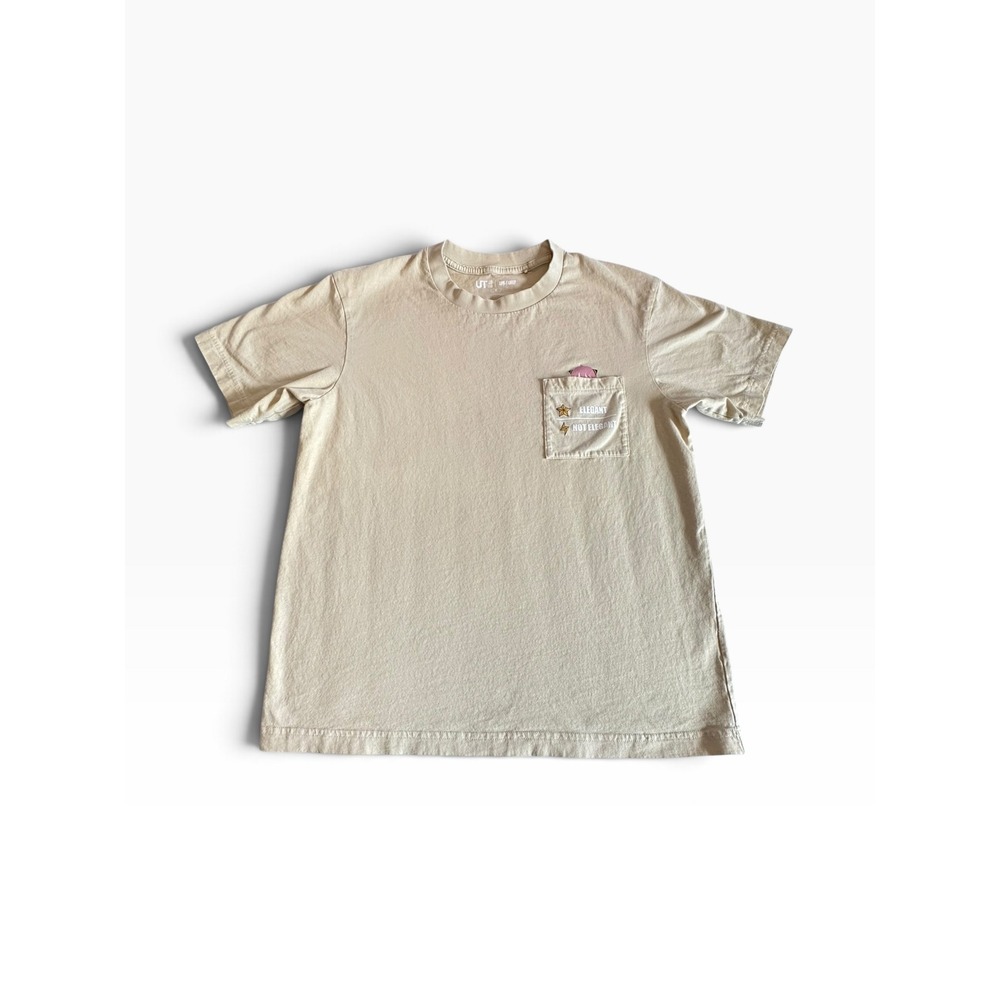 Uniqlo Spy x Family T-Shirt Mens Medium Pale Yellow Anya Forger Pocket Tee